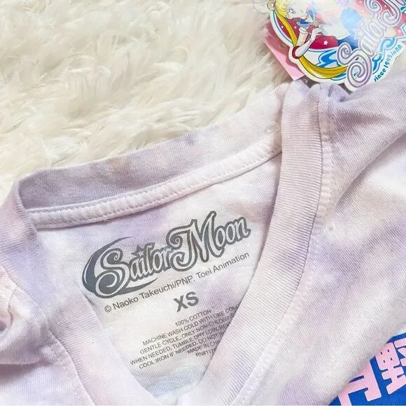 Sailor Moon Lavender Tie-Dye Crop Top - Picture 5 of 6
